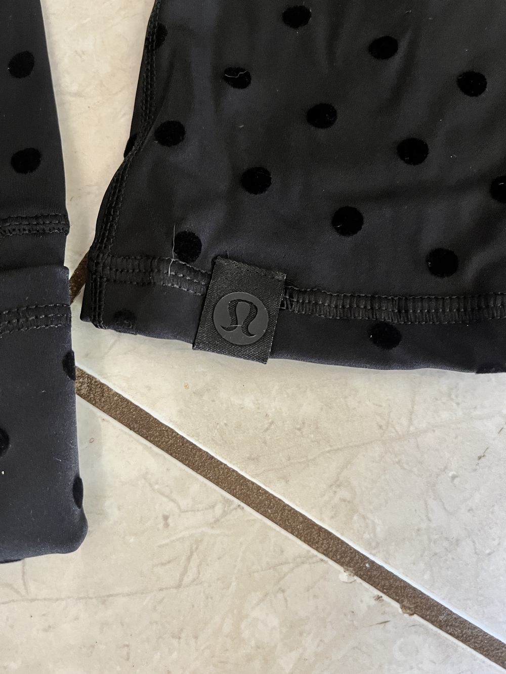 Lululemon Polka Dot Set - Picture 6 of 8